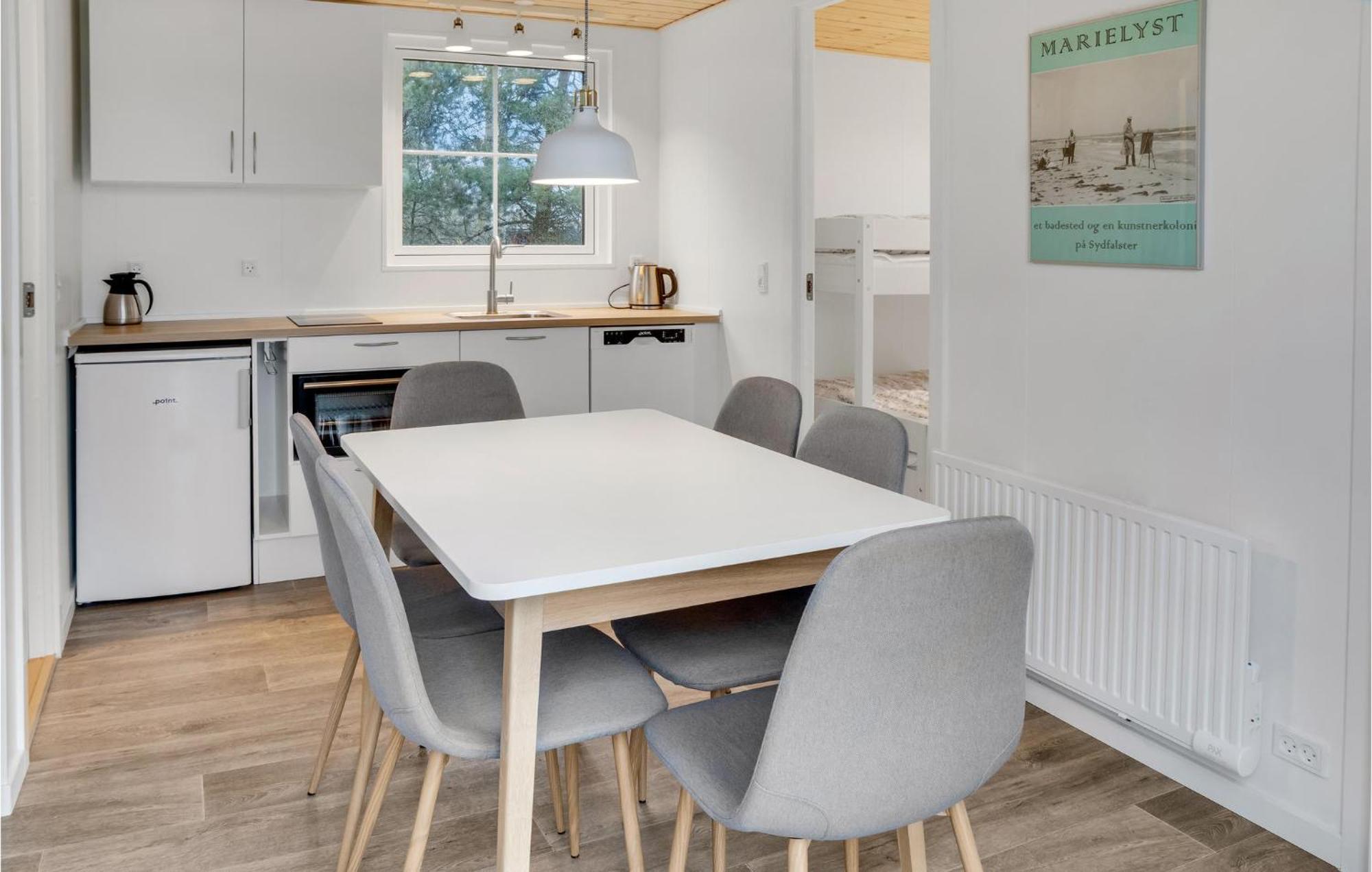 Amazing Apartment In Vaeggerlose With Kitchenette Bøtø By Eksteriør billede